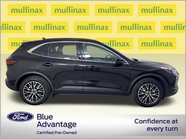 Certified 2025 Ford Escape SE w/ PHEV Premium Package image 5