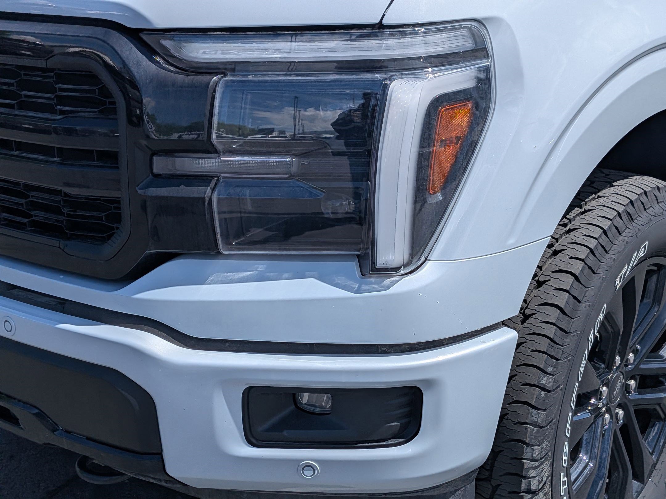 Certified 2025 Ford F150 Lariat AWD/4WD image 14