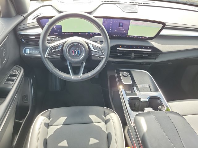 Used 2025 Buick Enclave Preferred FWD image 16