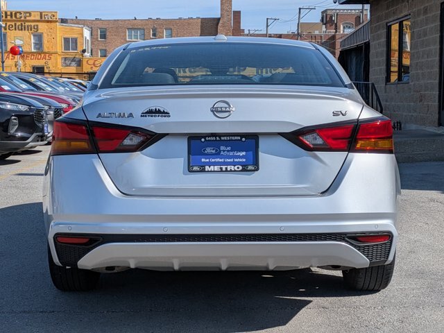 Used 2024 Nissan Altima 2.5 SV FWD image 5