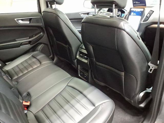 Certified 2024 Ford Edge SEL w/ Convenience Package AWD/4WD image 16