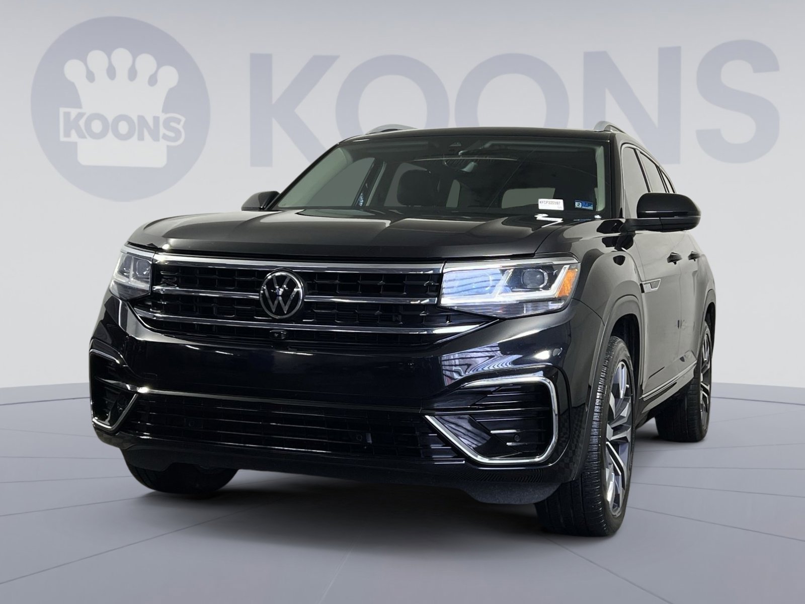 Used 2022 Volkswagen Atlas SEL Premium image 1