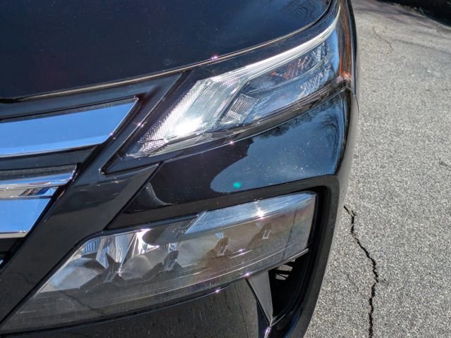 Used 2025 Nissan Rogue SL w/ SL Premium Package image 10