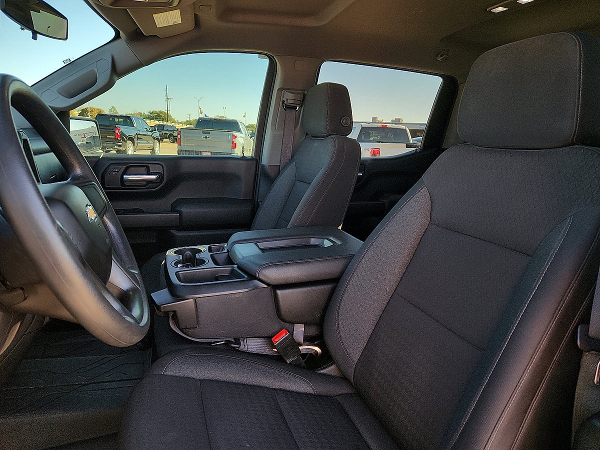 Used 2025 Chevrolet Silverado 1500 Custom w/ Turbomax Blackout Package AWD/4WD image 19