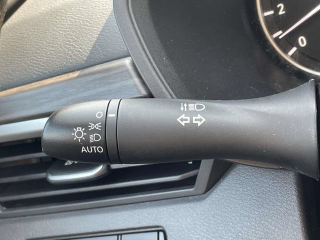Used 2025 Nissan Altima 2.5 SV FWD image 21