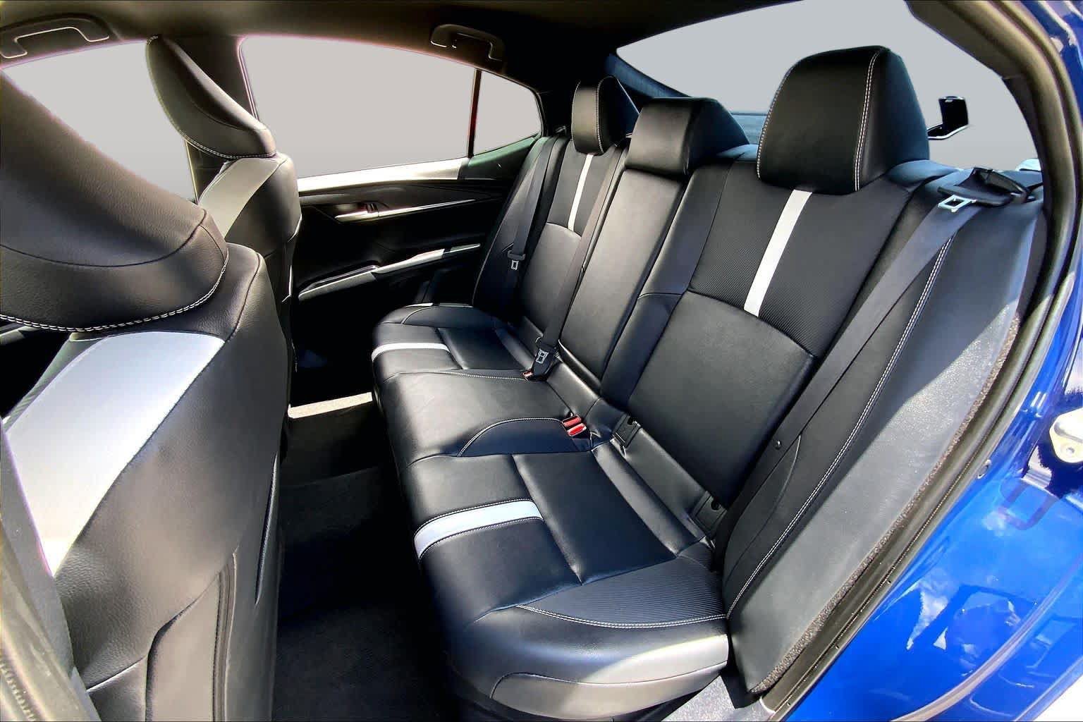 Used 2025 Toyota Camry SE w/ Convenience Package FWD image 20