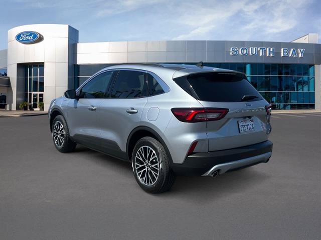 Certified 2024 Ford Escape SE FWD image 3