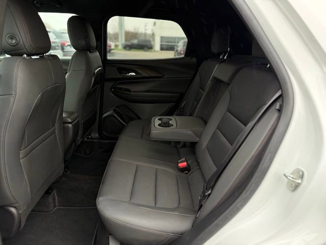 Used 2023 Chevrolet TrailBlazer RS w/ Convenience Package AWD/4WD image 16