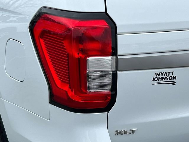 Certified 2023 Ford Expedition XLT image 10