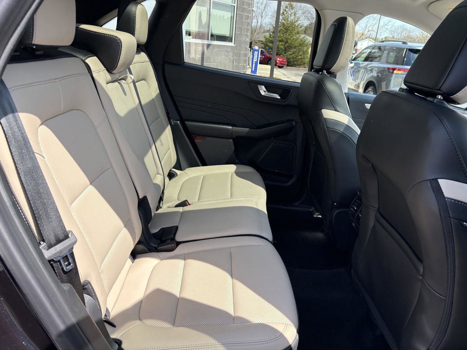 Certified 2021 Ford Escape SEL w/ Technology Package image 21