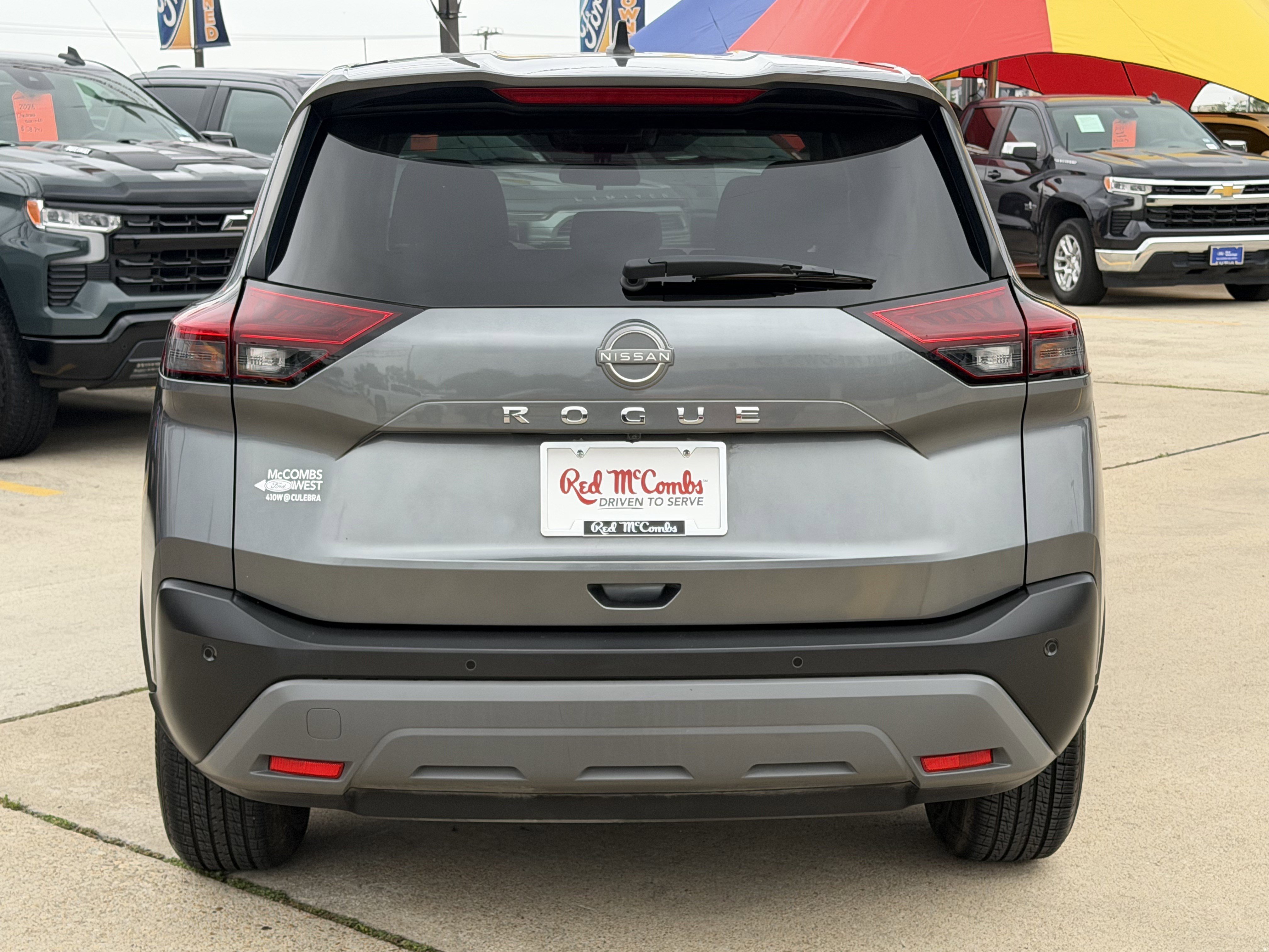 Used 2023 Nissan Rogue S FWD image 6