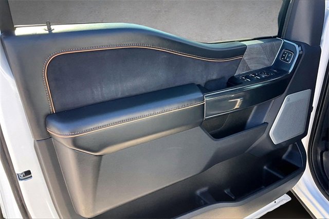 Certified 2024 Ford F350 Platinum w/ FX4 Off-Road Package image 16