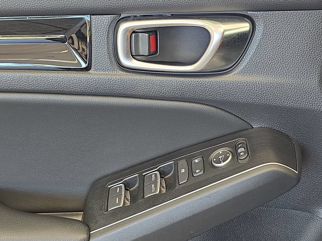 Used 2022 Honda Civic Touring image 25