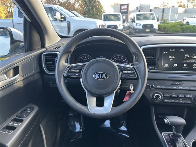 Used 2020 Kia Sportage LX image 15