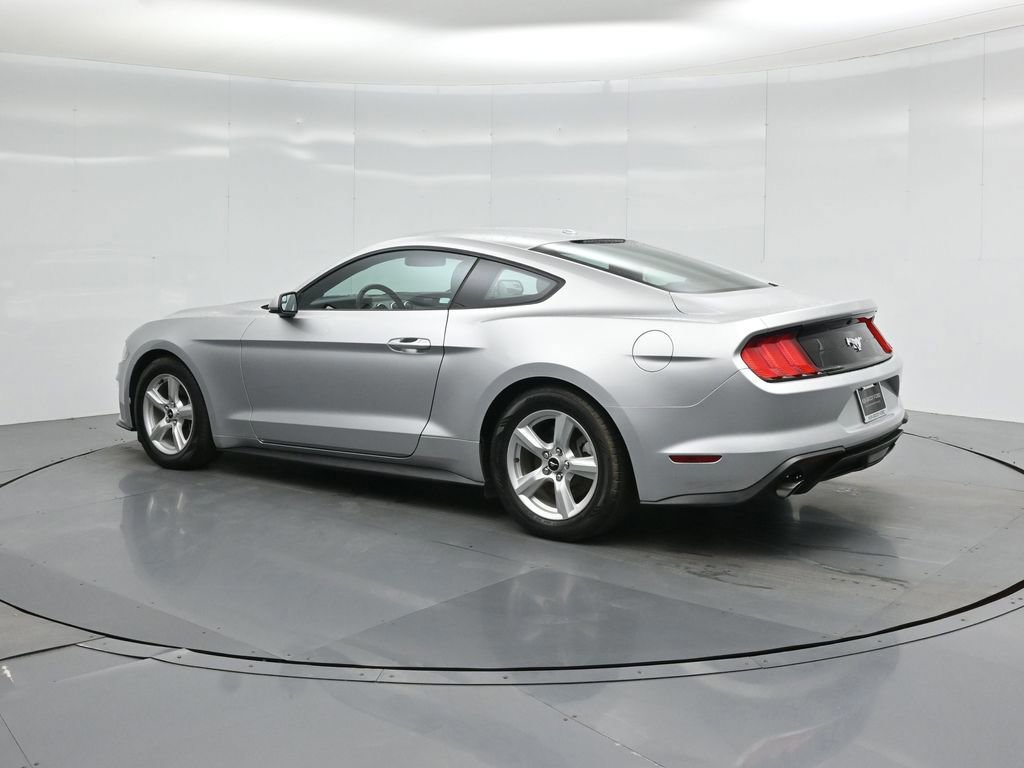 Certified 2019 Ford Mustang Coupe image 18