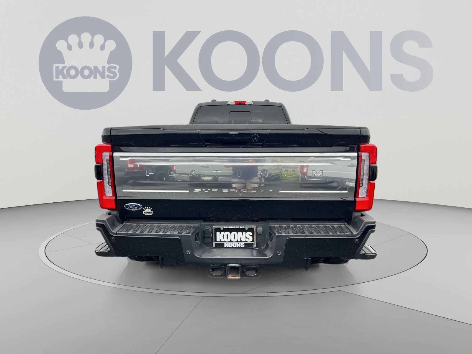Certified 2026 Ford F450 Platinum w/ Platinum Plus Package AWD/4WD image 5