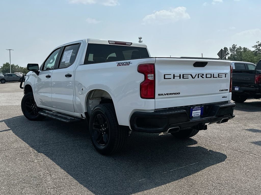 Used 2020 Chevrolet Silverado 1500 Custom Trail Boss w/ Custom Convenience Package AWD/4WD image 2