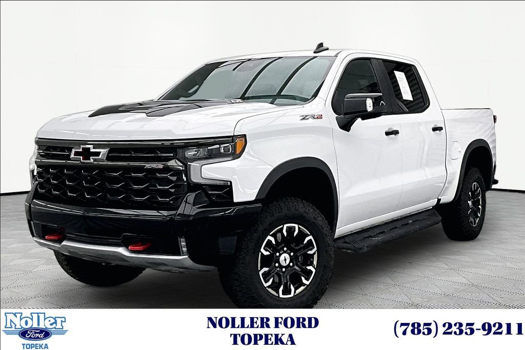 Used 2022 Chevrolet Silverado 1500 ZR2 w/ Technology Package AWD/4WD image 1