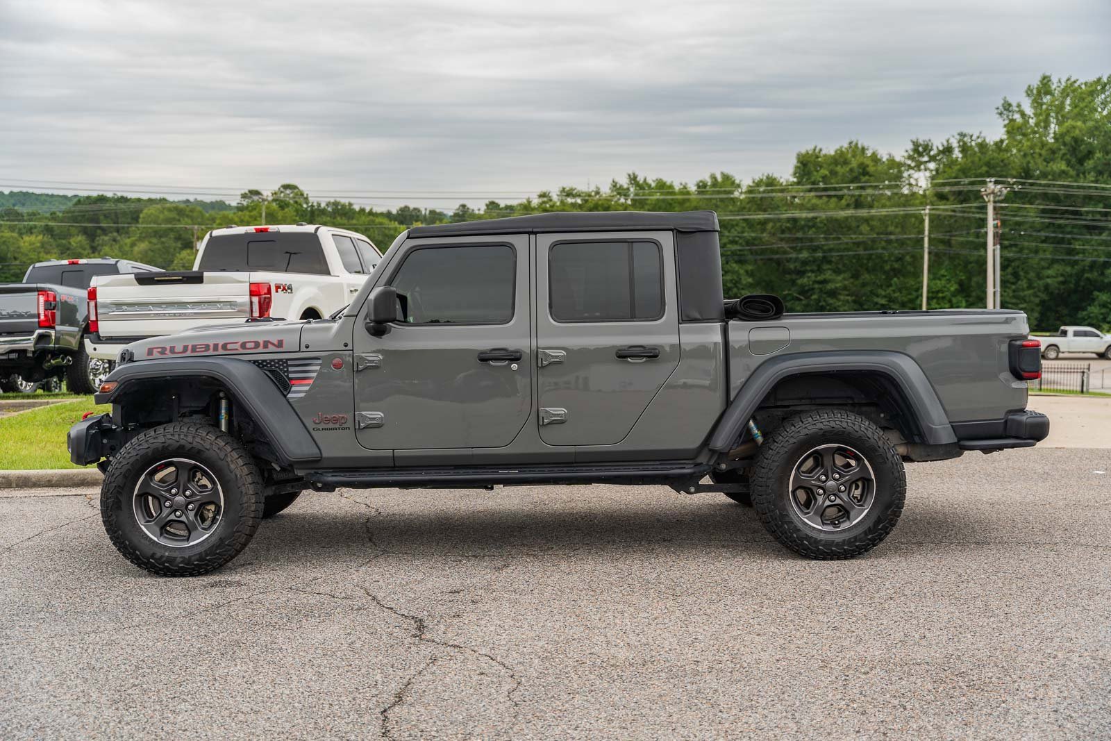 Used 2021 Jeep Gladiator Rubicon w/ Safety Group image 2