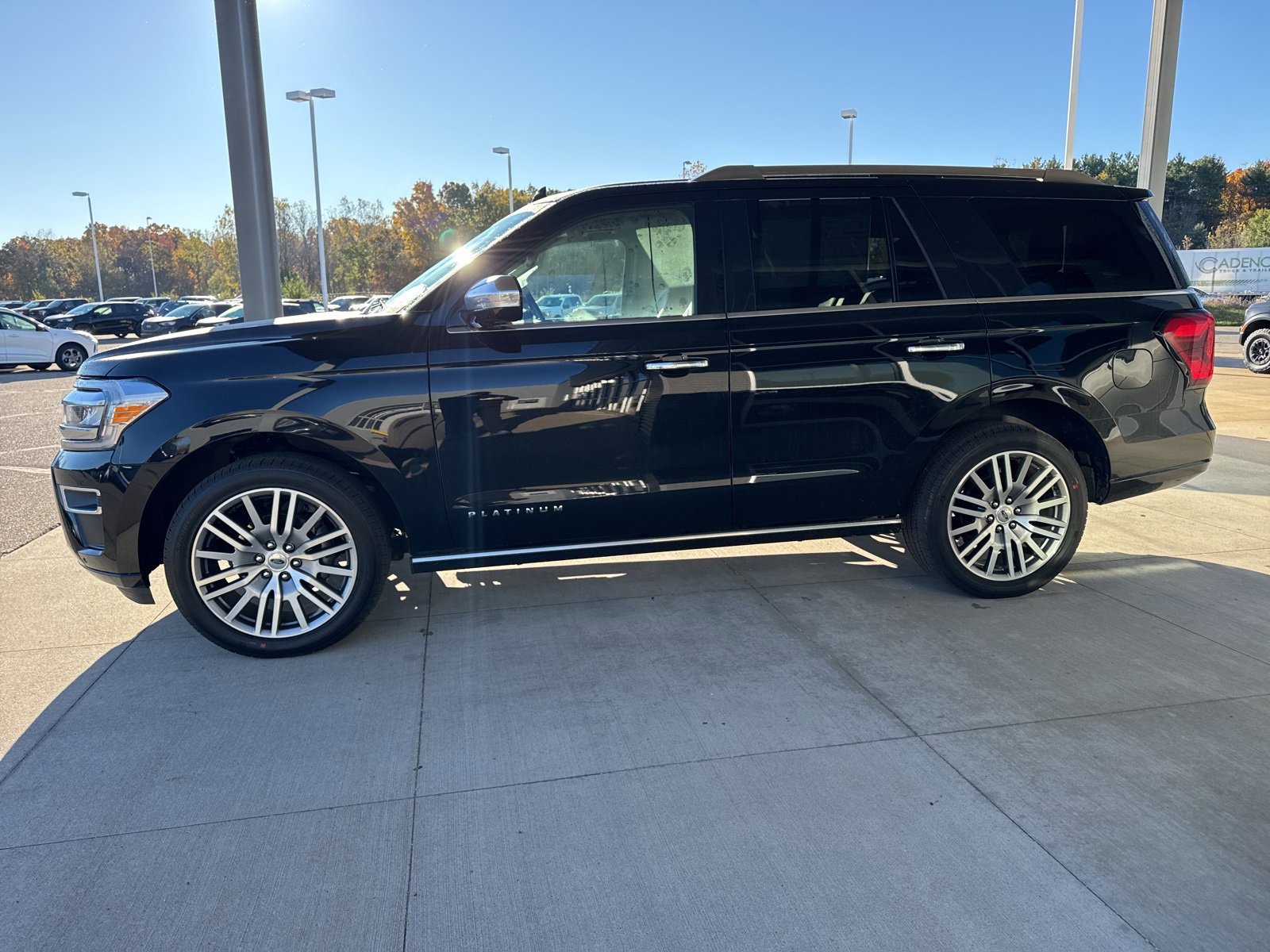 Certified 2022 Ford Expedition Platinum image 7