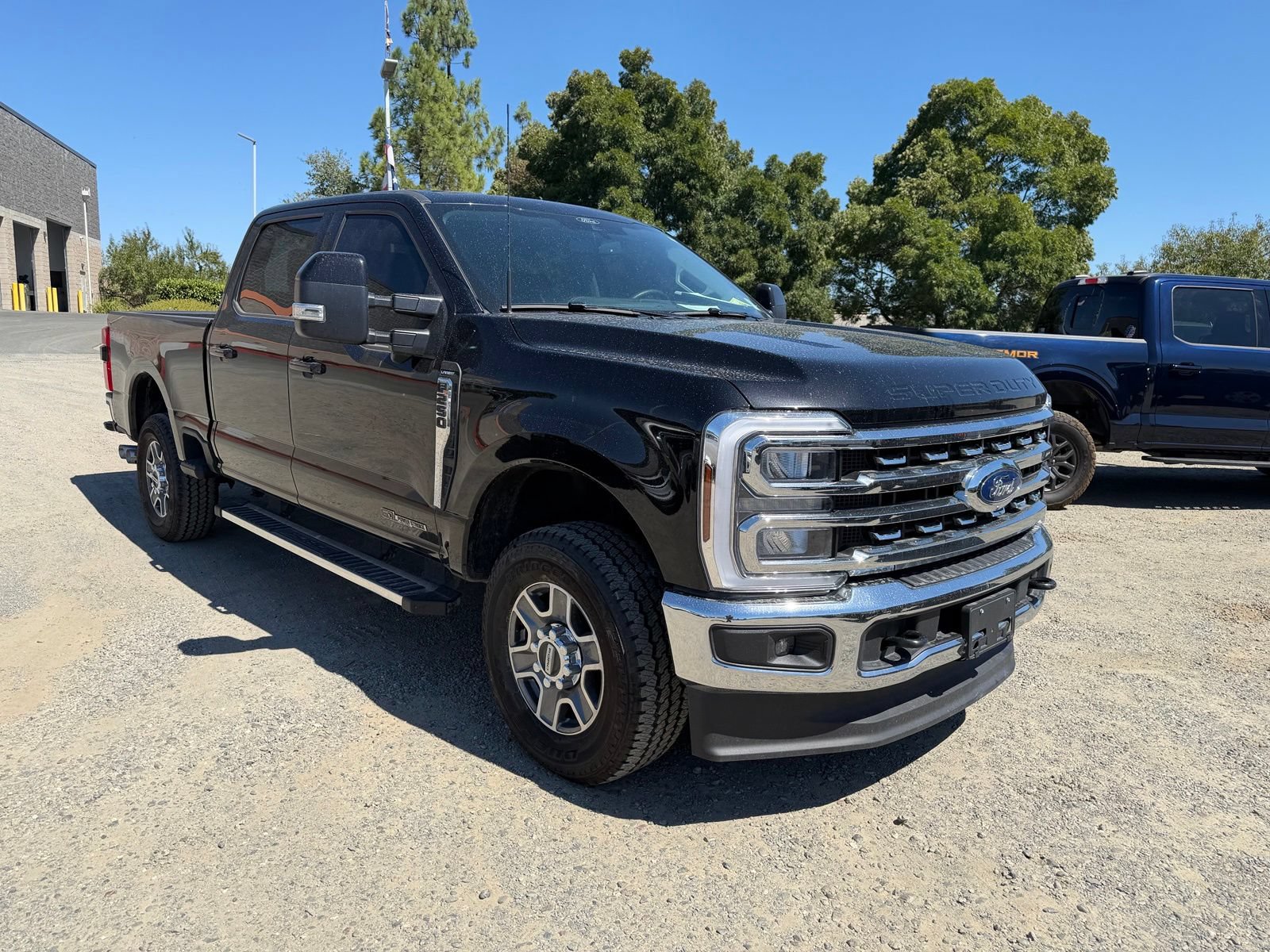 Certified 2025 Ford F250 Lariat AWD/4WD image 7