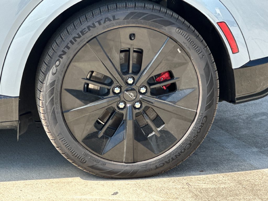 Certified 2025 Ford Mustang Mach-E GT AWD/4WD image 27