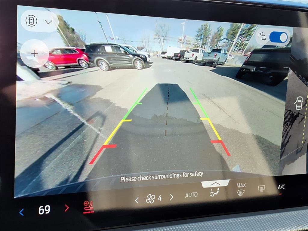 Certified 2025 Ford Explorer Platinum w/ Ultimate Package image 16