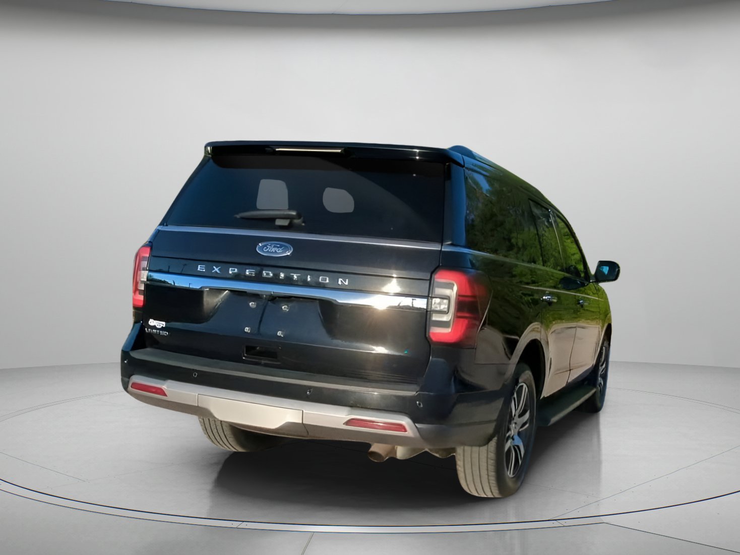 Certified 2024 Ford Expedition Limited AWD/4WD image 26