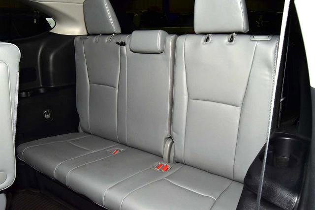 Used 2021 Toyota Highlander Limited image 31