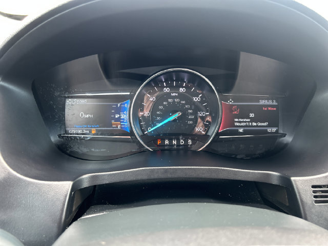 Certified 2018 Ford Explorer XLT w/ Equipment Group 202A FWD image 17