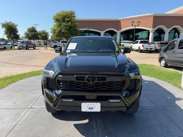 Used 2024 Toyota Tacoma TRD Off-Road w/ TRD Off Road Premium Package AWD/4WD image 2