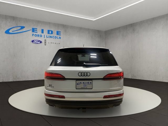 Used 2025 Audi Q7 2.0T Premium Plus w/ Premium Plus Package AWD/4WD image 8
