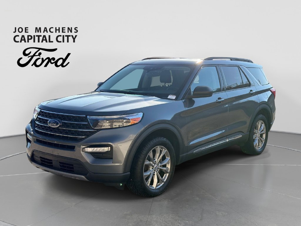 Certified 2023 Ford Explorer XLT w/ Equipment Group 202A AWD/4WD image 9