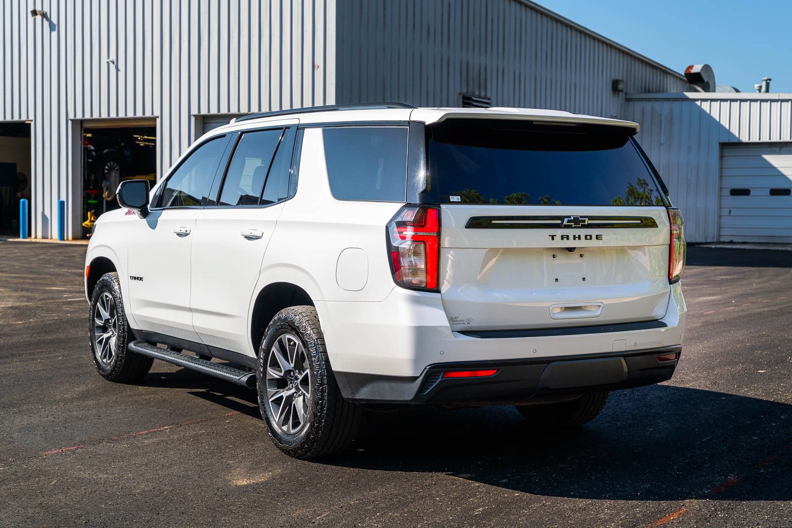 Used 2024 Chevrolet Tahoe Z71 AWD/4WD image 5