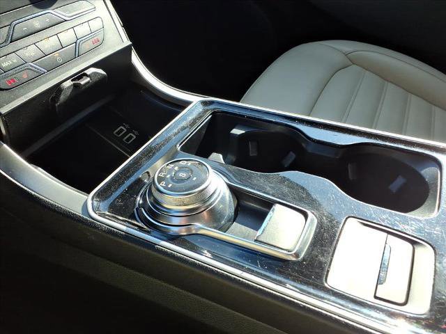 Certified 2020 Ford Edge SEL w/ Convenience Package image 15