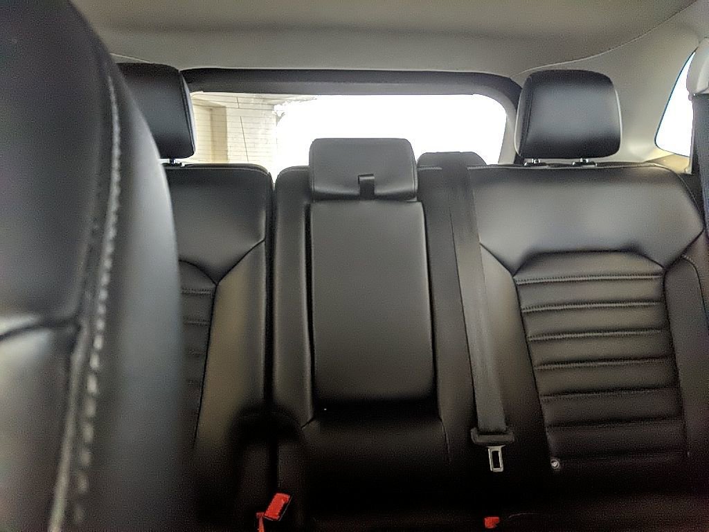 Certified 2024 Ford Edge SEL w/ Convenience Package image 30