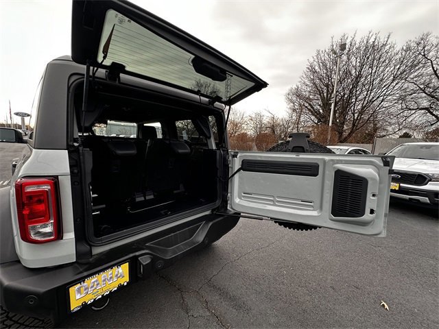 Certified 2024 Ford Bronco Big Bend w/ Sasquatch Package image 38