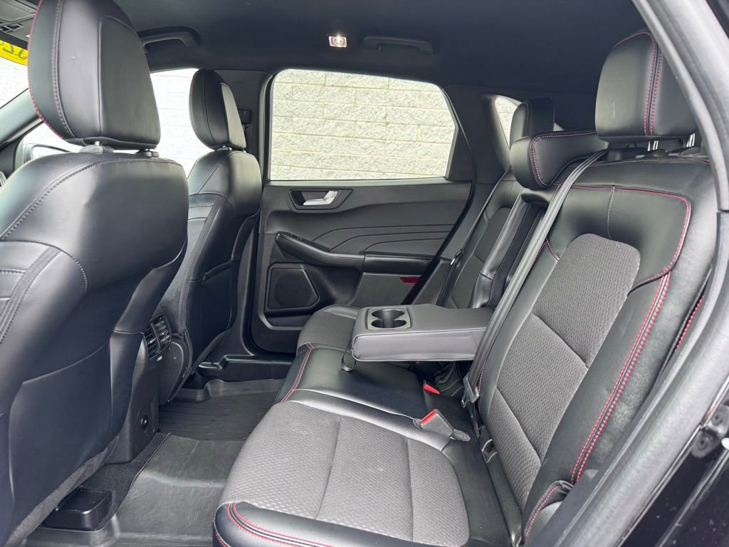 Certified 2024 Ford Escape ST-Line w/ Tech Pack #1 image 21