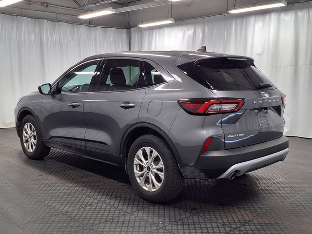 Certified 2023 Ford Escape Active AWD/4WD image 2