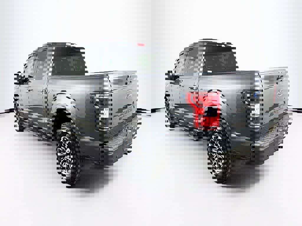 Certified 2020 Ford F150 XLT w/ Equipment Group 302A Luxury image 4