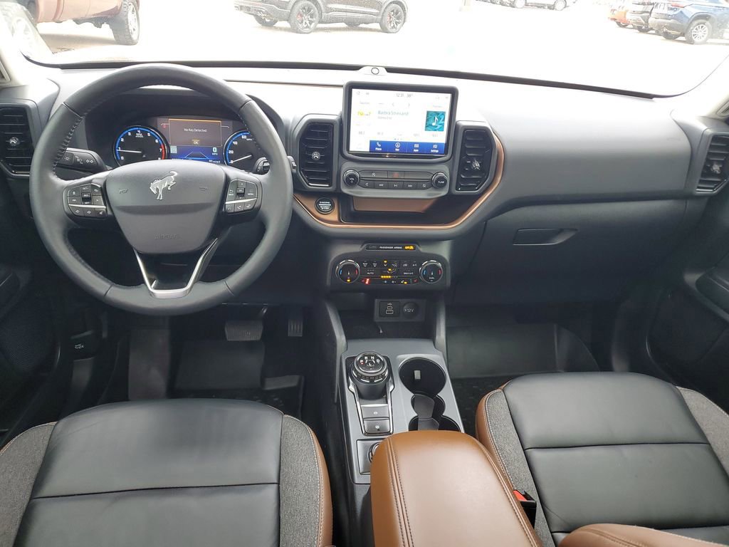 Certified 2023 Ford Bronco Sport Outer Banks w/ Tech Package image 11