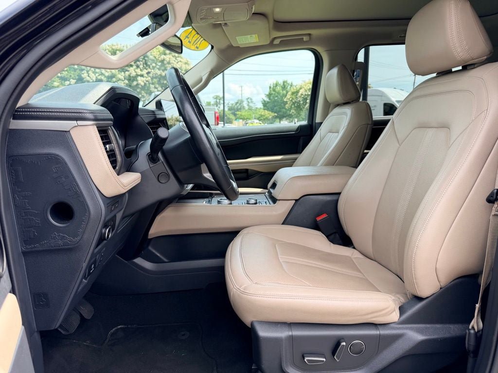 Certified 2024 Ford Expedition Limited AWD/4WD image 22