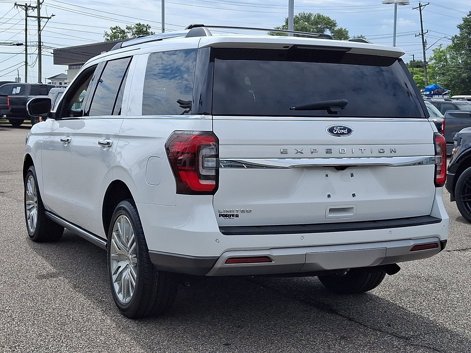Certified 2023 Ford Expedition Limited AWD/4WD image 8