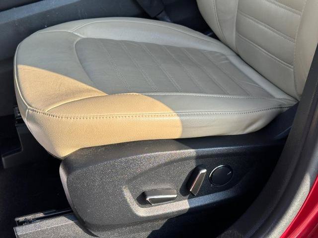 Certified 2017 Ford Edge SEL w/ Equipment Group 201A FWD image 24