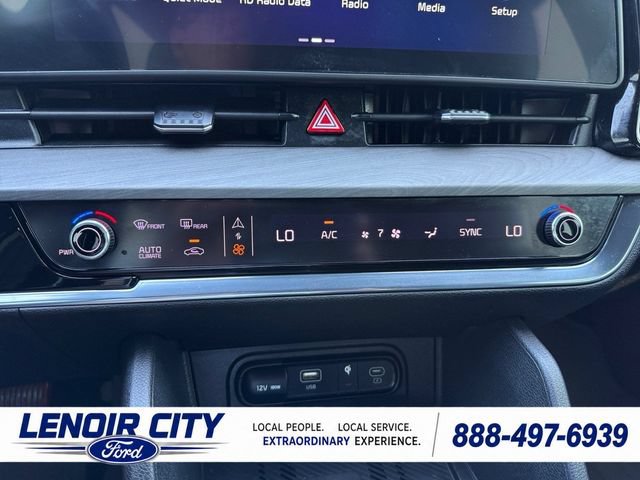 Used 2023 Kia Sportage X-Line w/ X-Line Premium Package AWD/4WD image 26