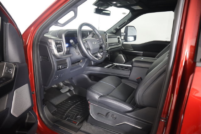 Certified 2025 Ford F250 Platinum w/ Tremor Off-Road Package AWD/4WD image 41