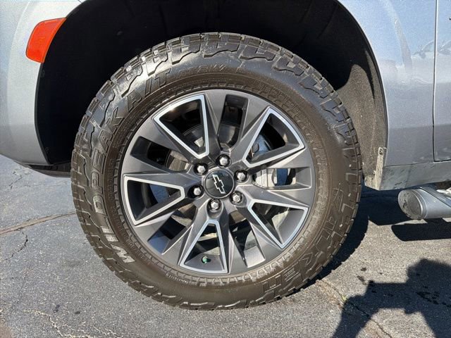 Used 2021 Chevrolet Tahoe Z71 w/ Z71 Signature Package image 10