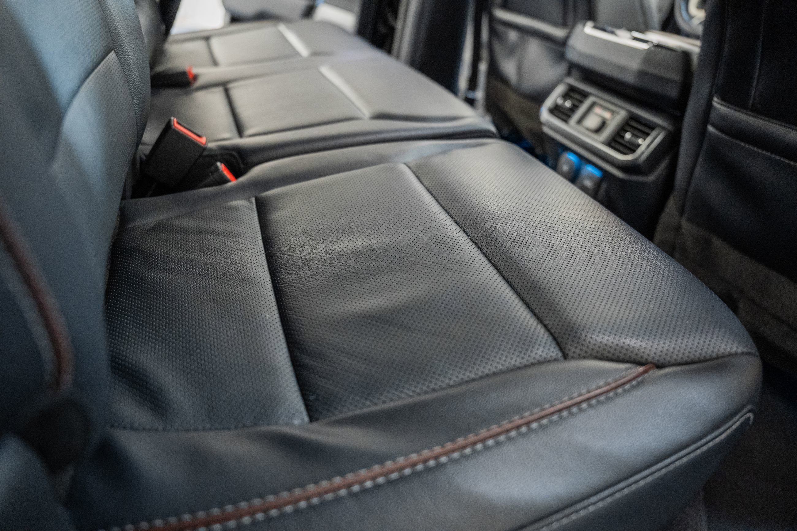 Certified 2023 Ford F150 Lariat w/ Equipment Group 502A High image 36