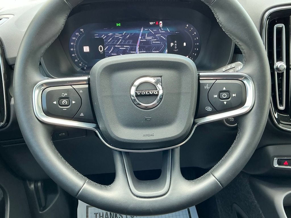 Used 2026 Volvo XC40 B5 Plus AWD/4WD image 47