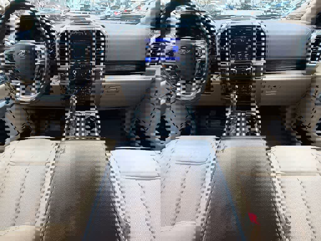 Certified 2020 Ford F150 Lariat w/ Equipment Group 502A Luxury image 18